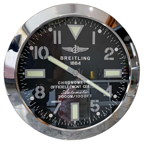 breitling luxury bezel clock.